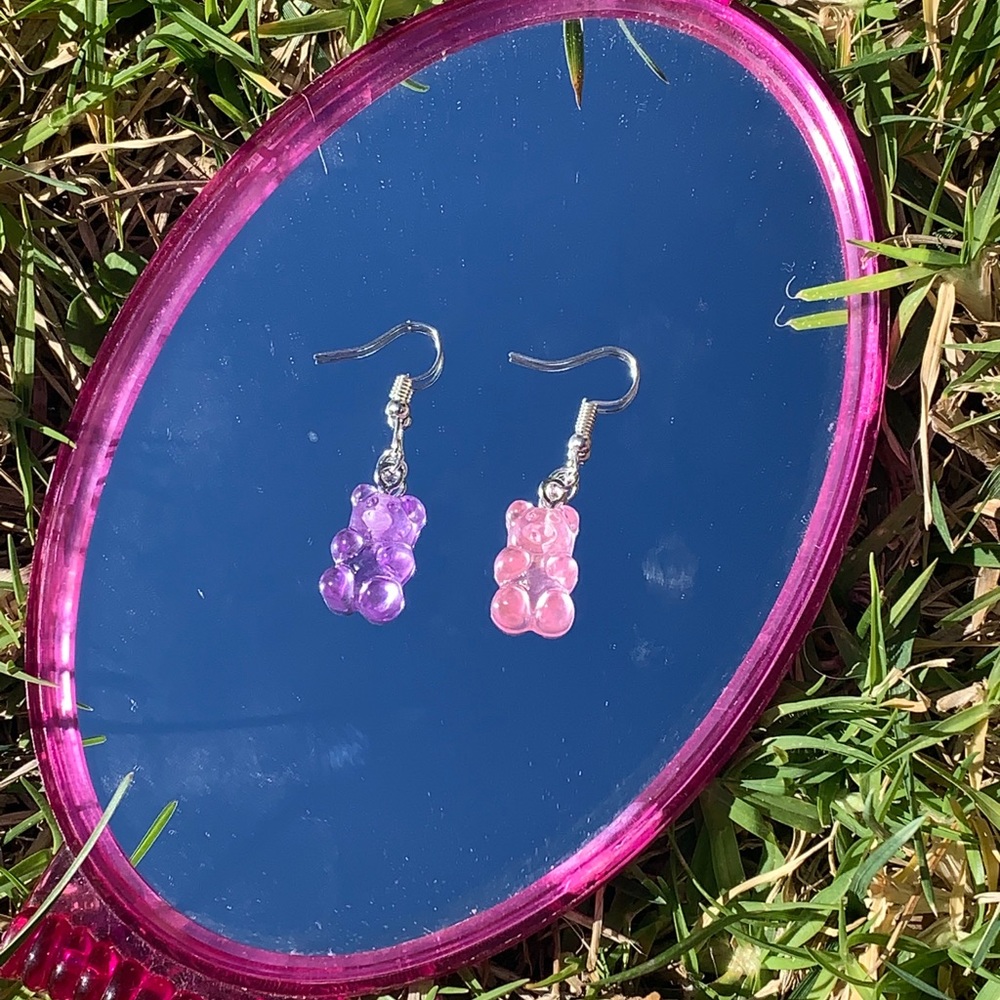 Purple and pink gummy bear earrings!!💜💗